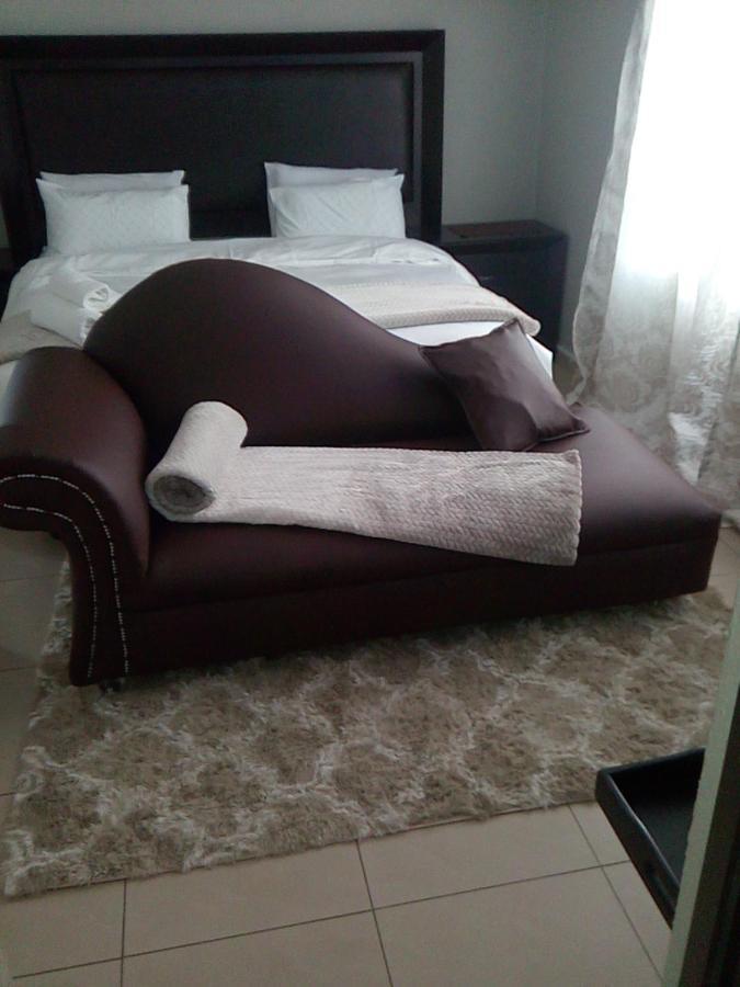 Tlelakufuma Guest House Johannesburg Exterior foto